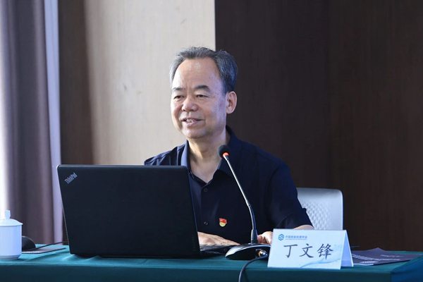 03.jpg